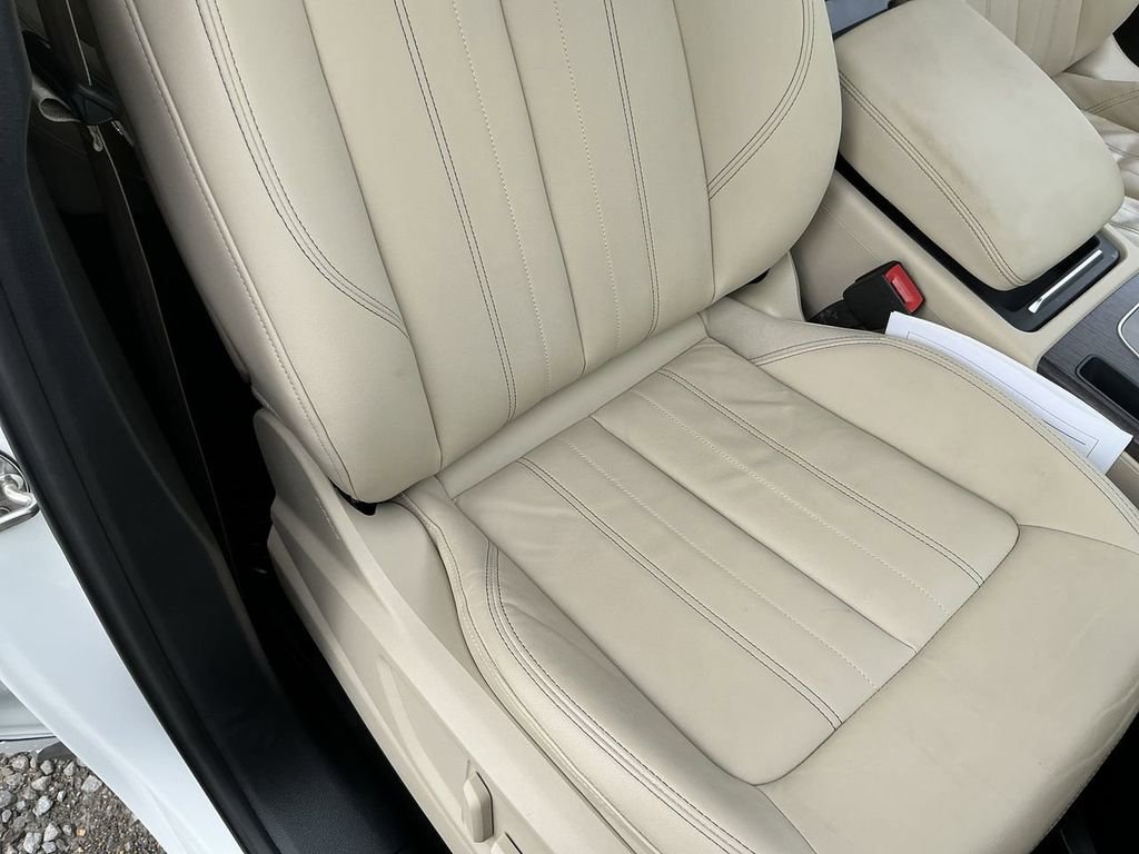 Used 2022 Audi Q5 2.0T Premium w/ Convenience Package AWD/4WD image 21