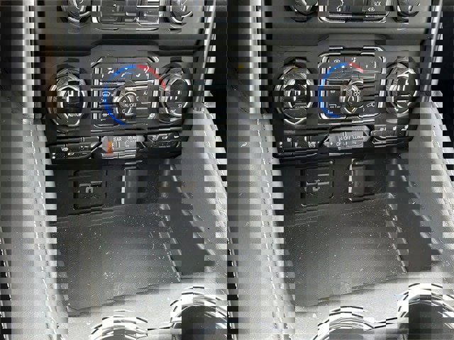 Used 2024 Chevrolet Tahoe Premier image 13