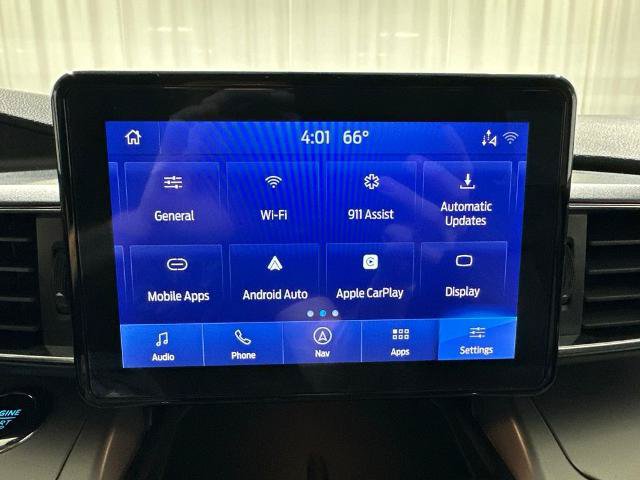 Certified 2022 Ford Explorer XLT w/ Equipment Group 202A AWD/4WD image 39