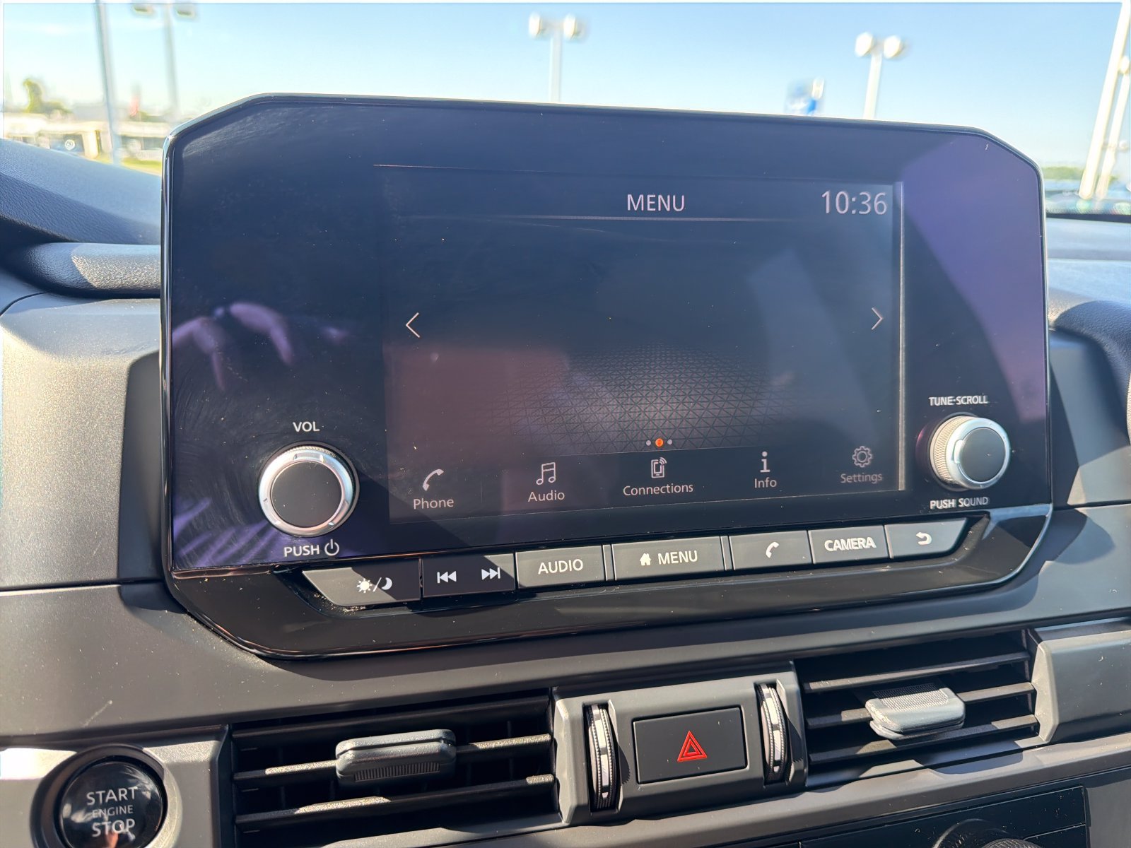 Used 2025 Nissan Pathfinder S FWD image 21