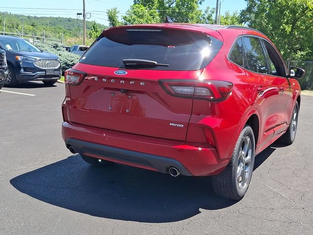 Certified 2023 Ford Escape ST-Line Select w/ Tech Pack #2 AWD/4WD image 13
