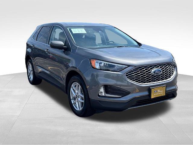 Certified 2024 Ford Edge SEL w/ Convenience Package AWD/4WD image 5