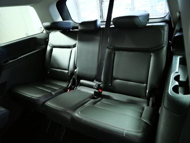 Certified 2025 Ford Expedition Active AWD/4WD image 15