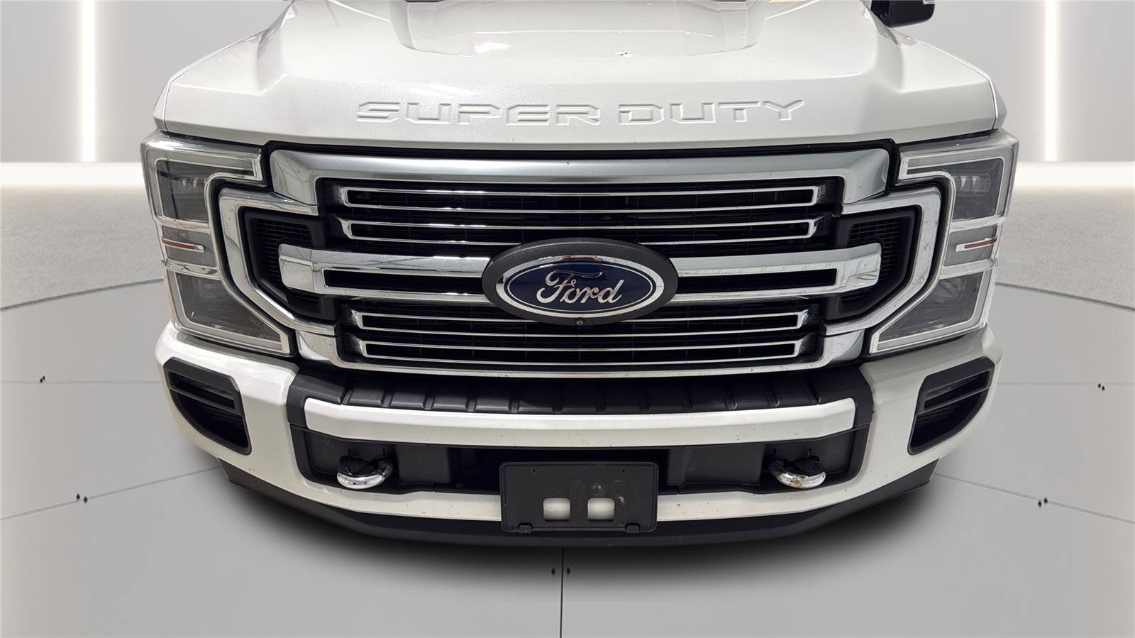 Certified 2022 Ford F250 Limited w/ FX4 Off-Road Package AWD/4WD image 36