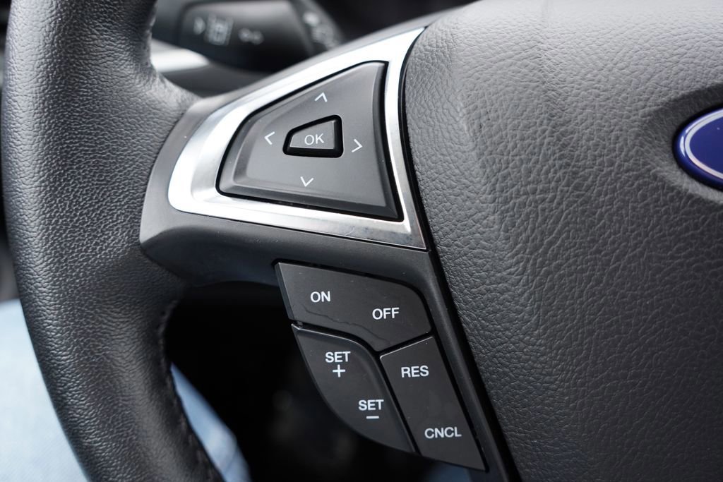 Certified 2021 Ford Edge SEL w/ Convenience Package image 32