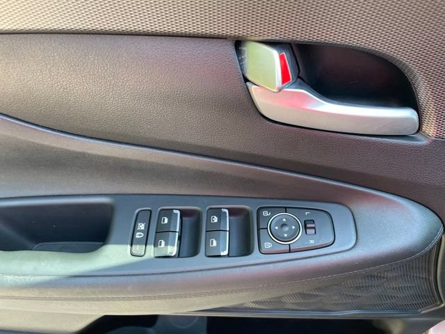 Used 2019 Hyundai Santa Fe SE AWD/4WD image 13