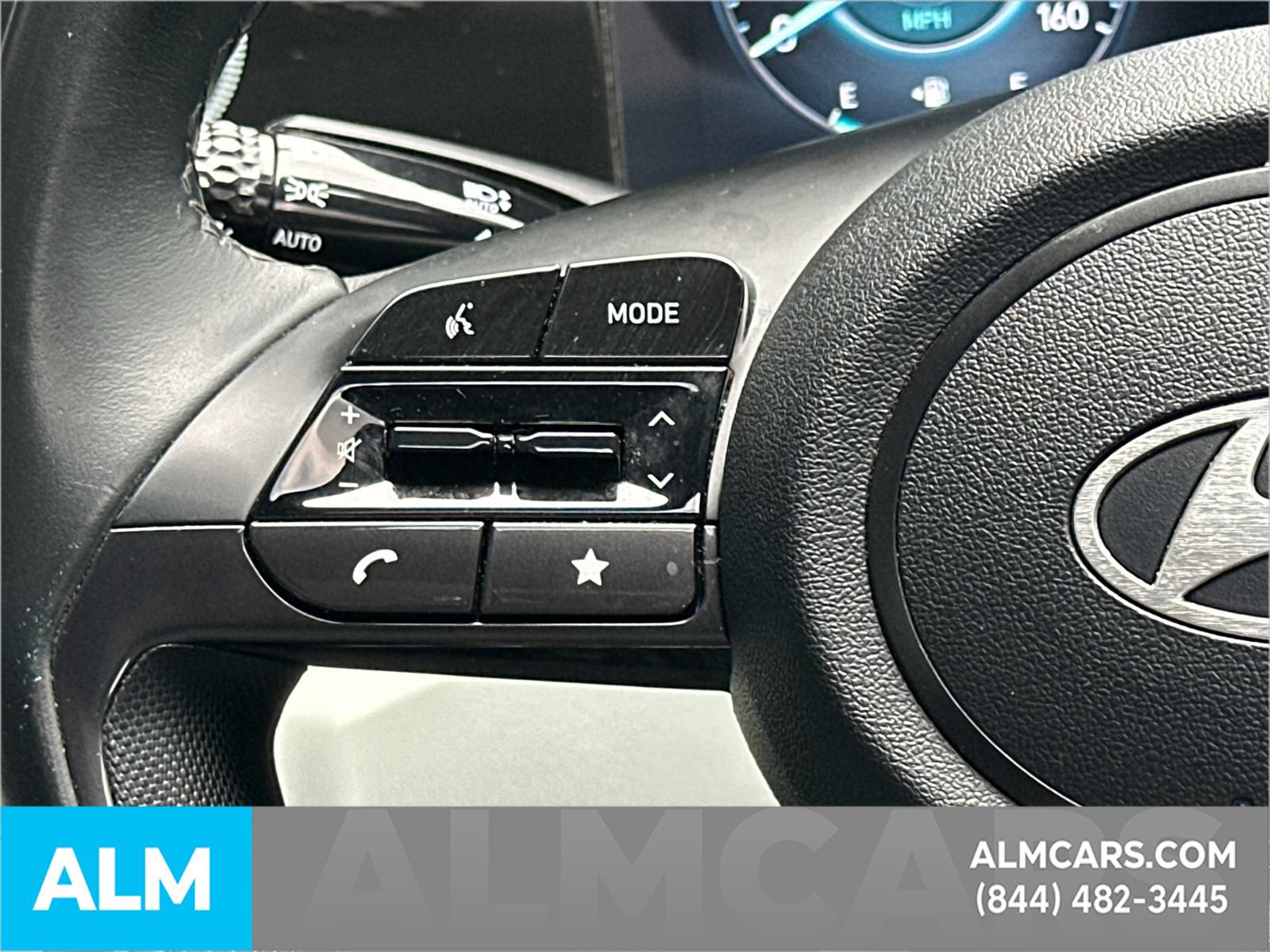 Used 2024 Hyundai Elantra Limited FWD image 28