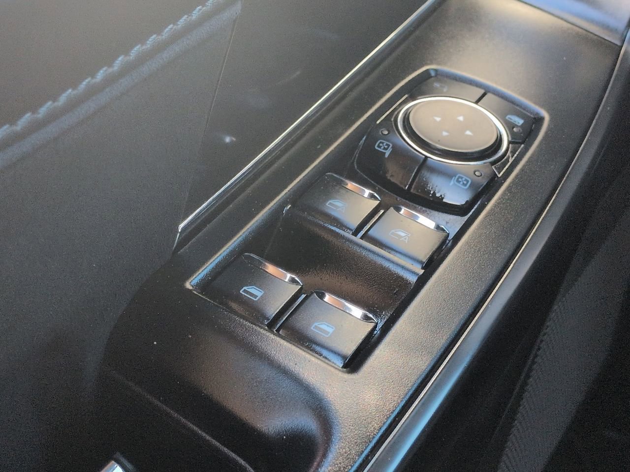 Certified 2024 Ford F150 Platinum image 24