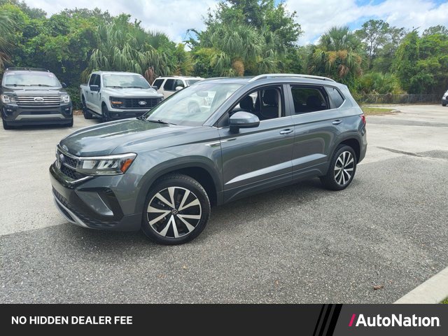Used 2024 Volkswagen Taos SE