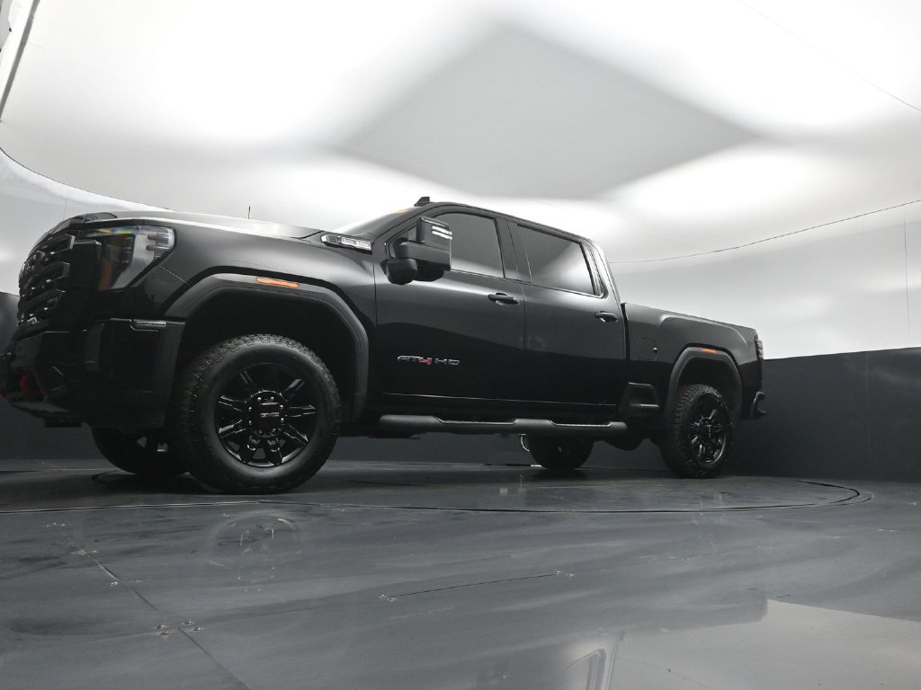Used 2024 GMC Sierra 2500 AT4 w/ Technology Package AWD/4WD image 41