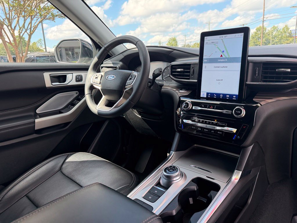 Certified 2023 Ford Explorer Limited w/ Limited Technology Package RWD image 14
