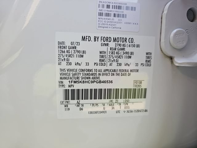 Certified 2023 Ford Explorer Platinum w/ Technology Package AWD/4WD image 35