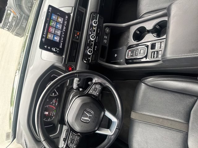 Used 2023 Honda Pilot Touring image 30