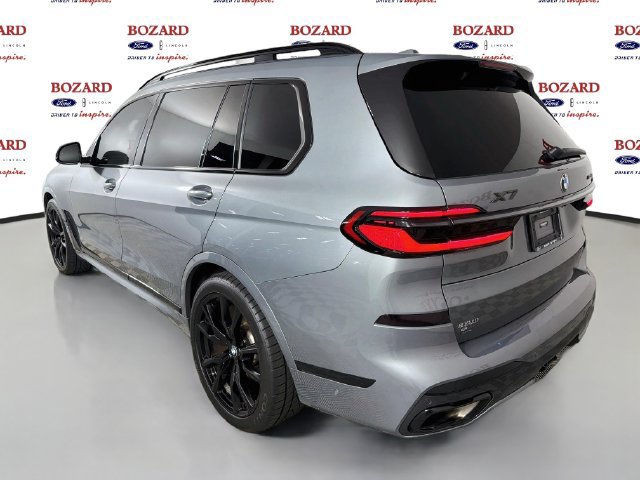 Used 2024 BMW X7 xDrive40i AWD/4WD image 6
