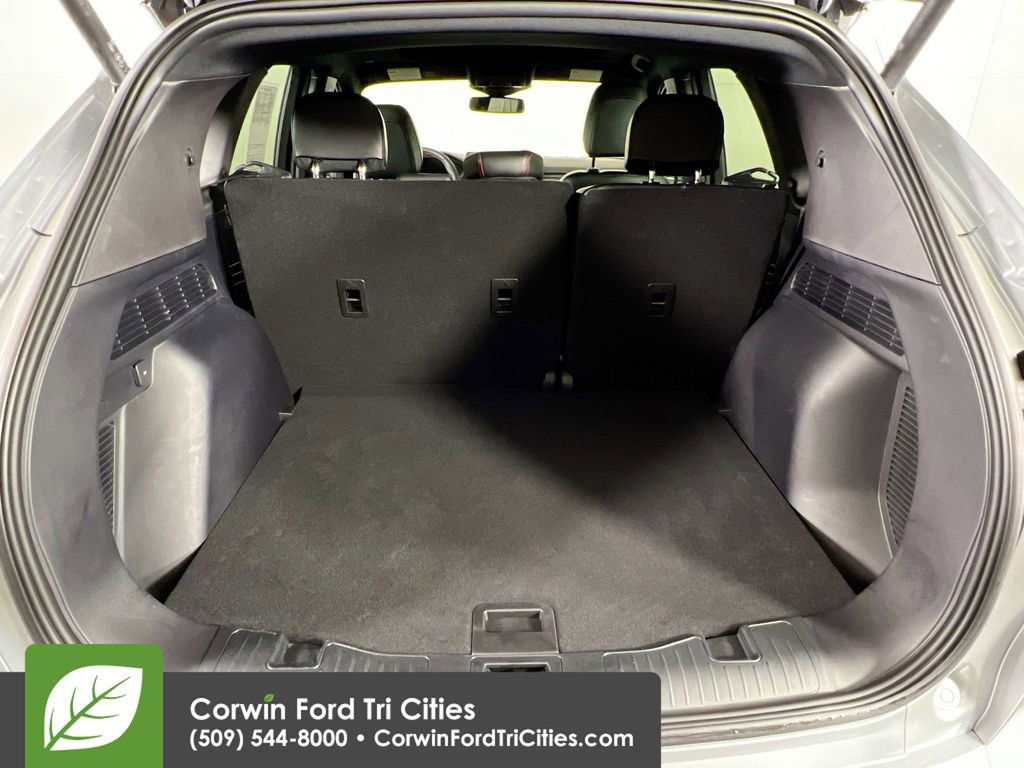 Certified 2024 Ford Escape ST-Line Elite w/ Class II Trailer Tow Package image 14