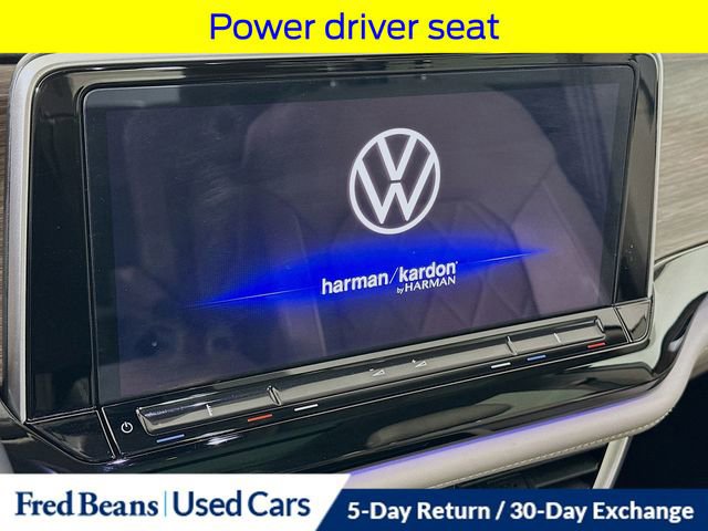 Used 2024 Volkswagen Atlas SEL Premium R-Line image 19