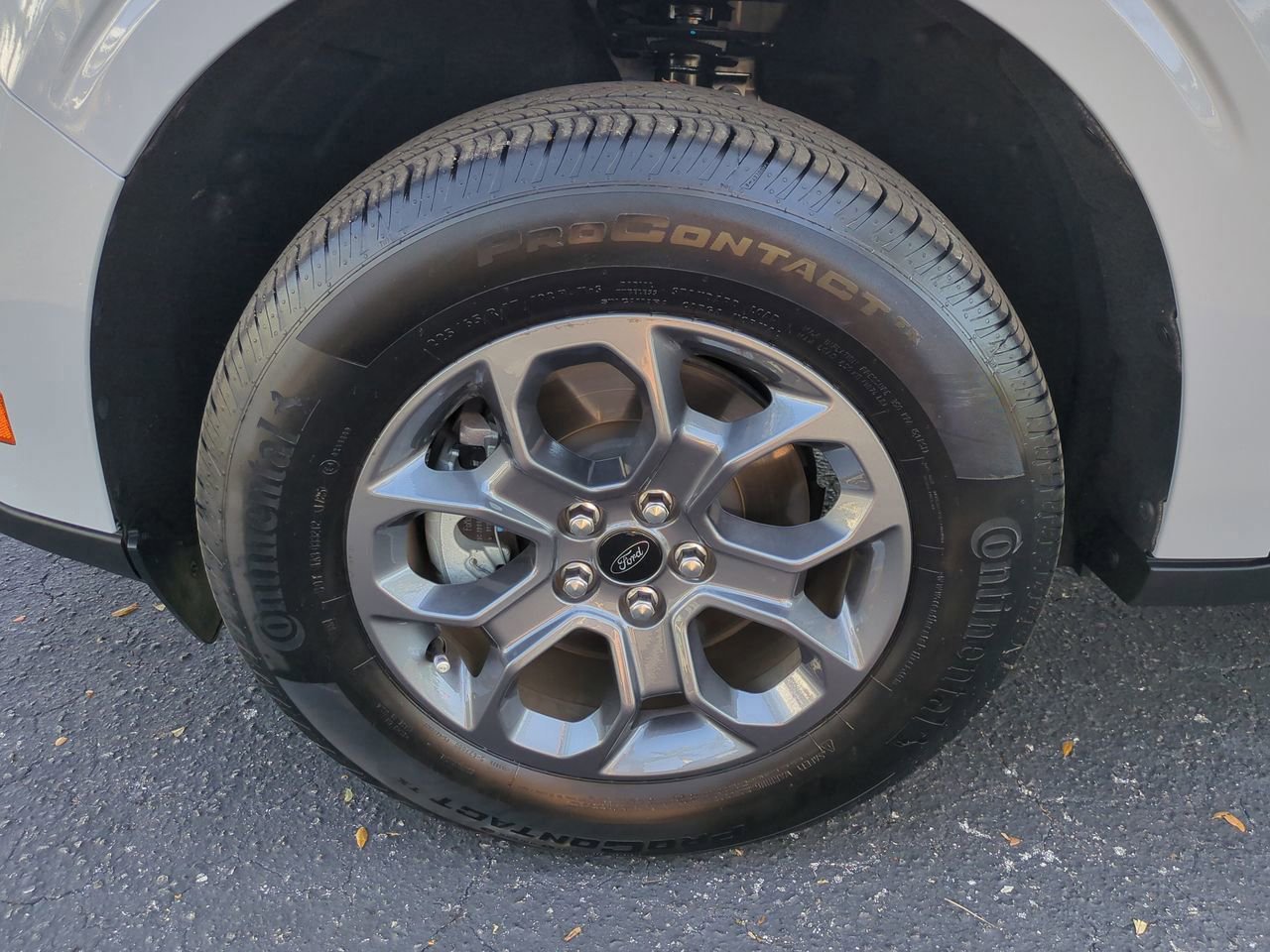 Certified 2025 Ford Maverick XLT w/ XLT Luxury Package image 11