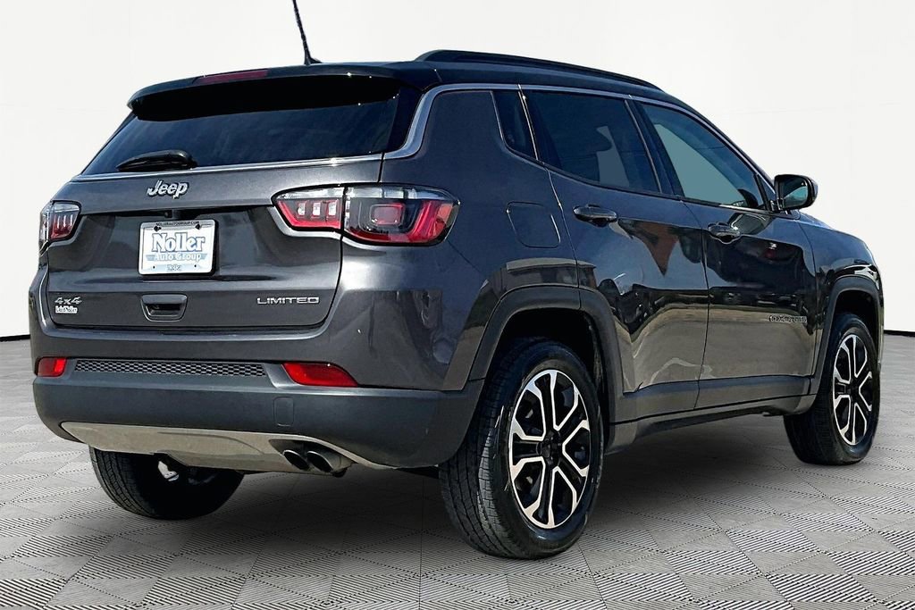 Used 2022 Jeep Compass Limited image 2