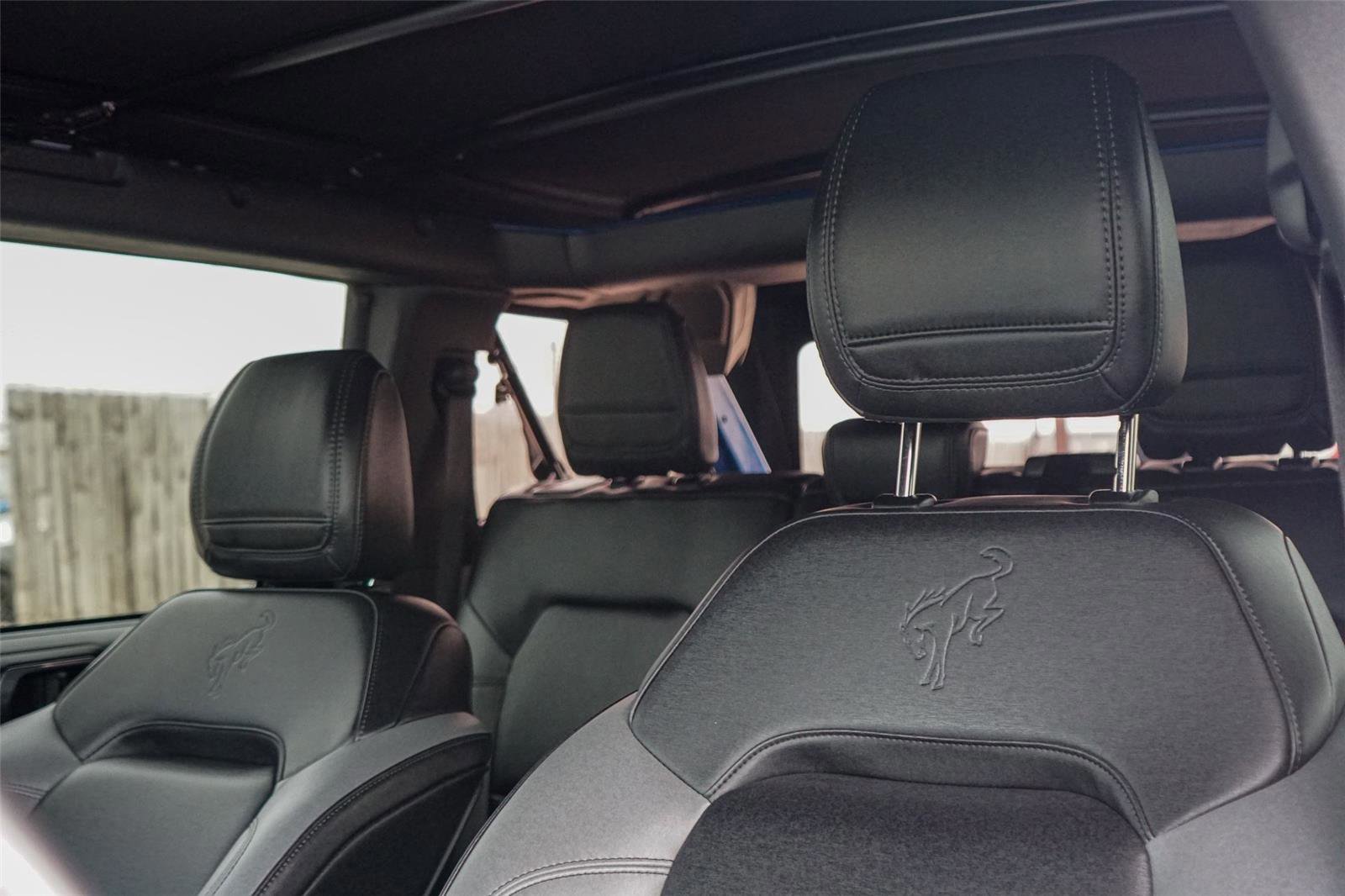 Certified 2024 Ford Bronco Black Diamond image 11