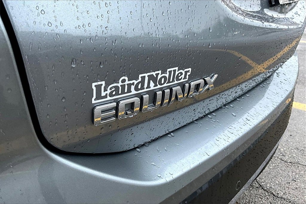 Used 2023 Chevrolet Equinox LT w/ Driver Convenience Package image 10