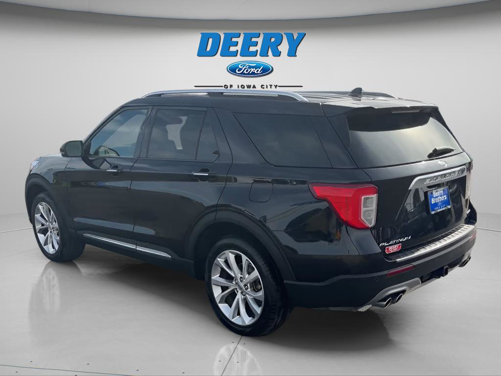 Certified 2023 Ford Explorer Platinum w/ Technology Package AWD/4WD image 3