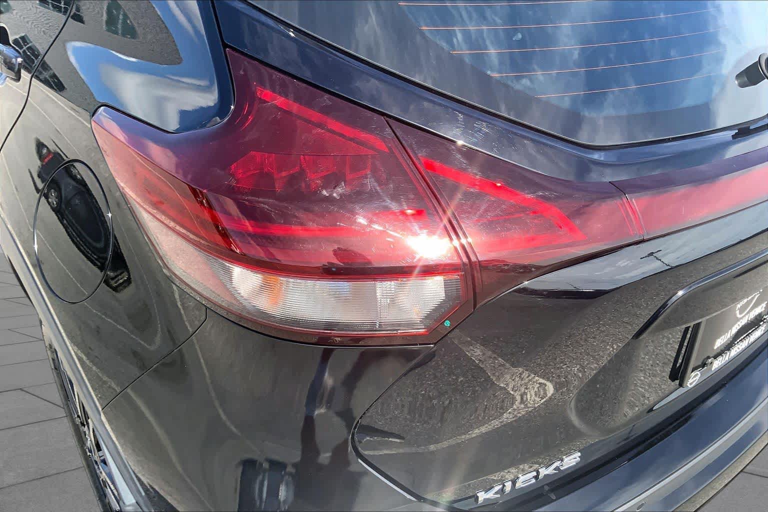Used 2024 Nissan Kicks SV w/ Exterior Package FWD image 29