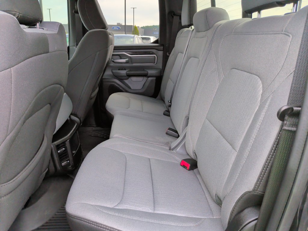 Used 2022 RAM 1500 Big Horn AWD/4WD image 6