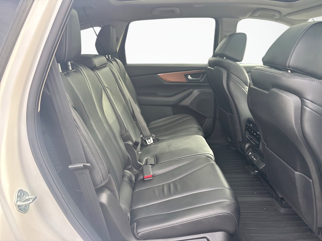 Used 2022 Acura MDX w/ Technology Package AWD/4WD image 15