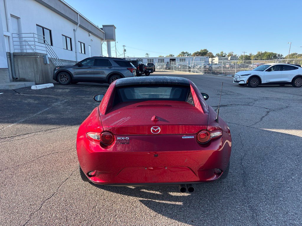Used 2021 MAZDA MX-5 Miata RF Grand Touring RWD image 6