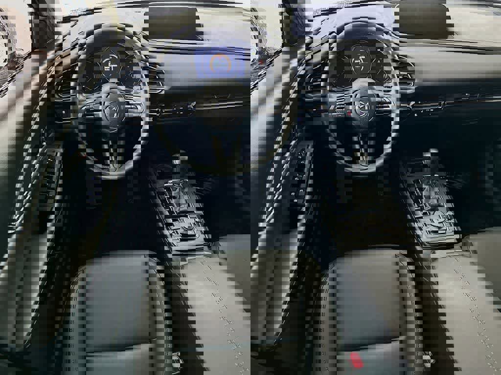 Used 2023 MAZDA CX-30 AWD 2.5 S w/ Select Package image 10