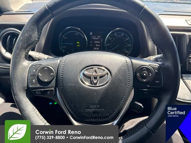 Used 2018 Toyota RAV4 XLE w/ Convenience Package AWD/4WD image 17