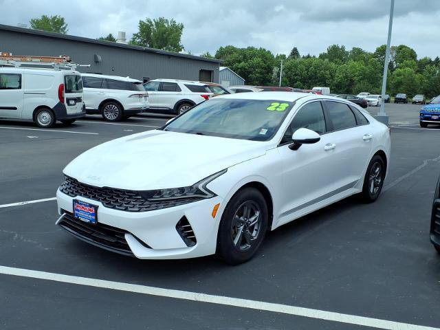 Used 2023 Kia K5 LXS FWD image 3
