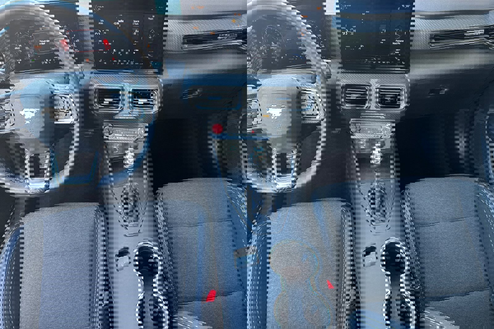 Certified 2025 Ford Mustang Coupe image 14