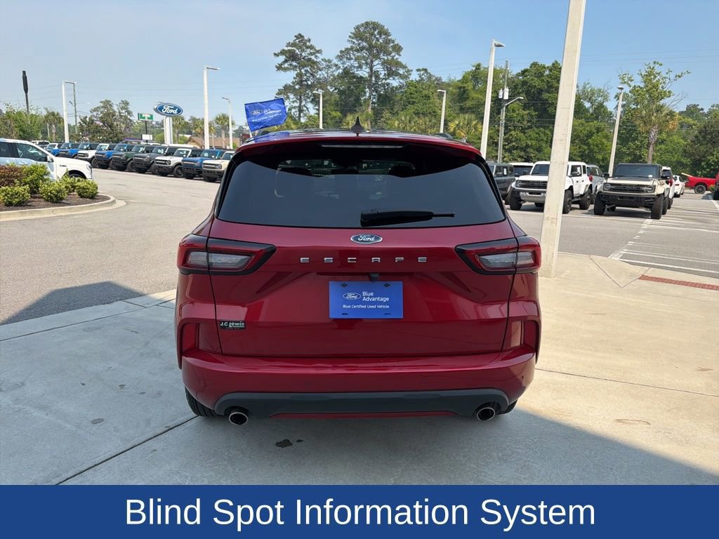 Certified 2023 Ford Escape ST-Line w/ Tech Pack #1 image 4