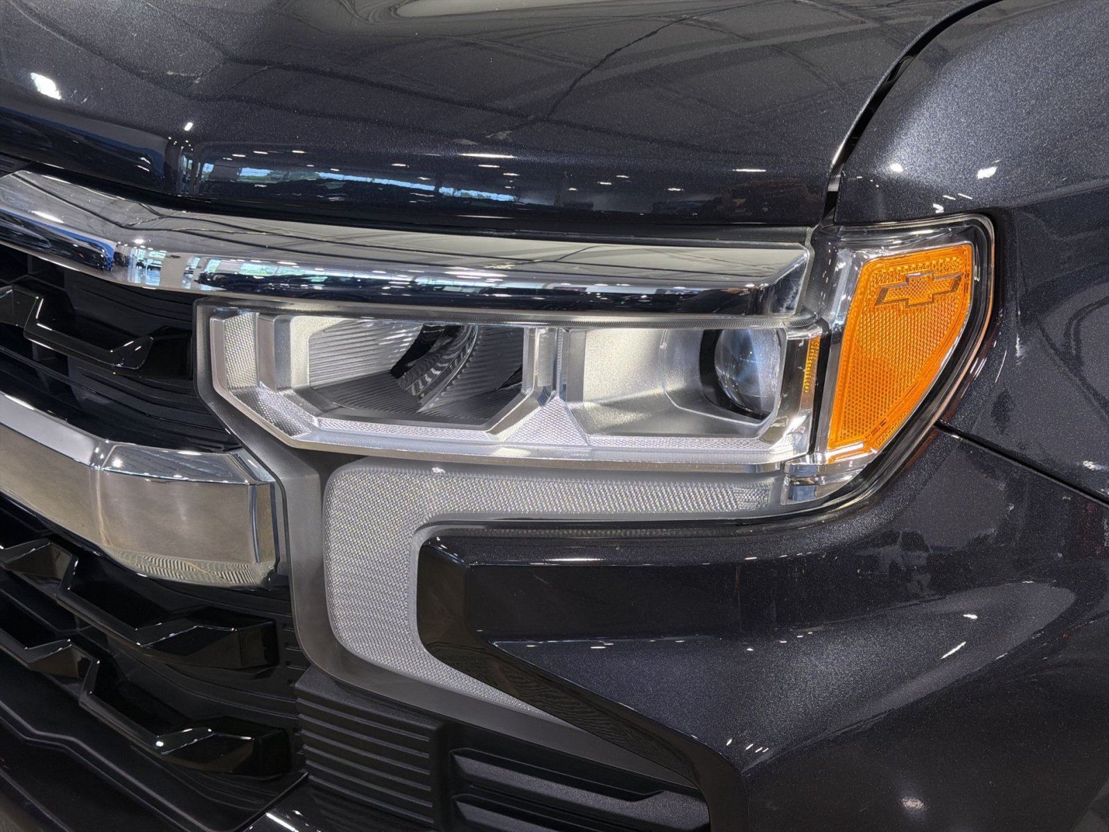 Used 2024 Chevrolet Silverado 1500 LT AWD/4WD image 13