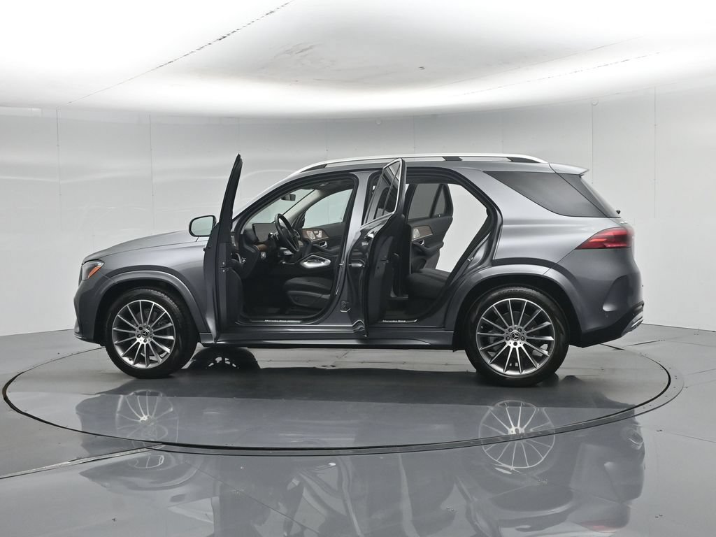 Used 2025 Mercedes-Benz GLE 350 4MATIC image 35