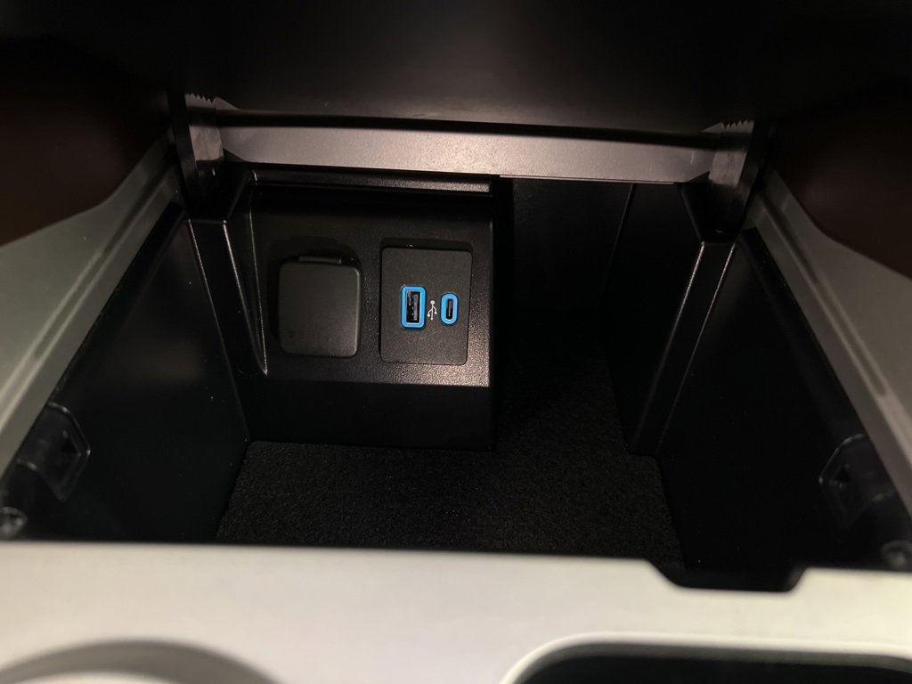 Certified 2022 Ford Explorer King Ranch w/ Class IV Trailer Tow Package image 16