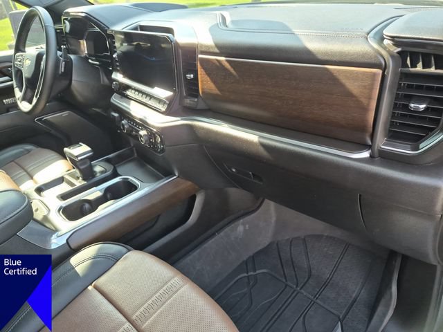 Used 2024 Chevrolet Silverado 1500 High Country w/ High Country Premium Package AWD/4WD image 32