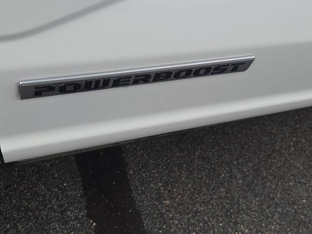 Certified 2022 Ford F150 Limited AWD/4WD image 6