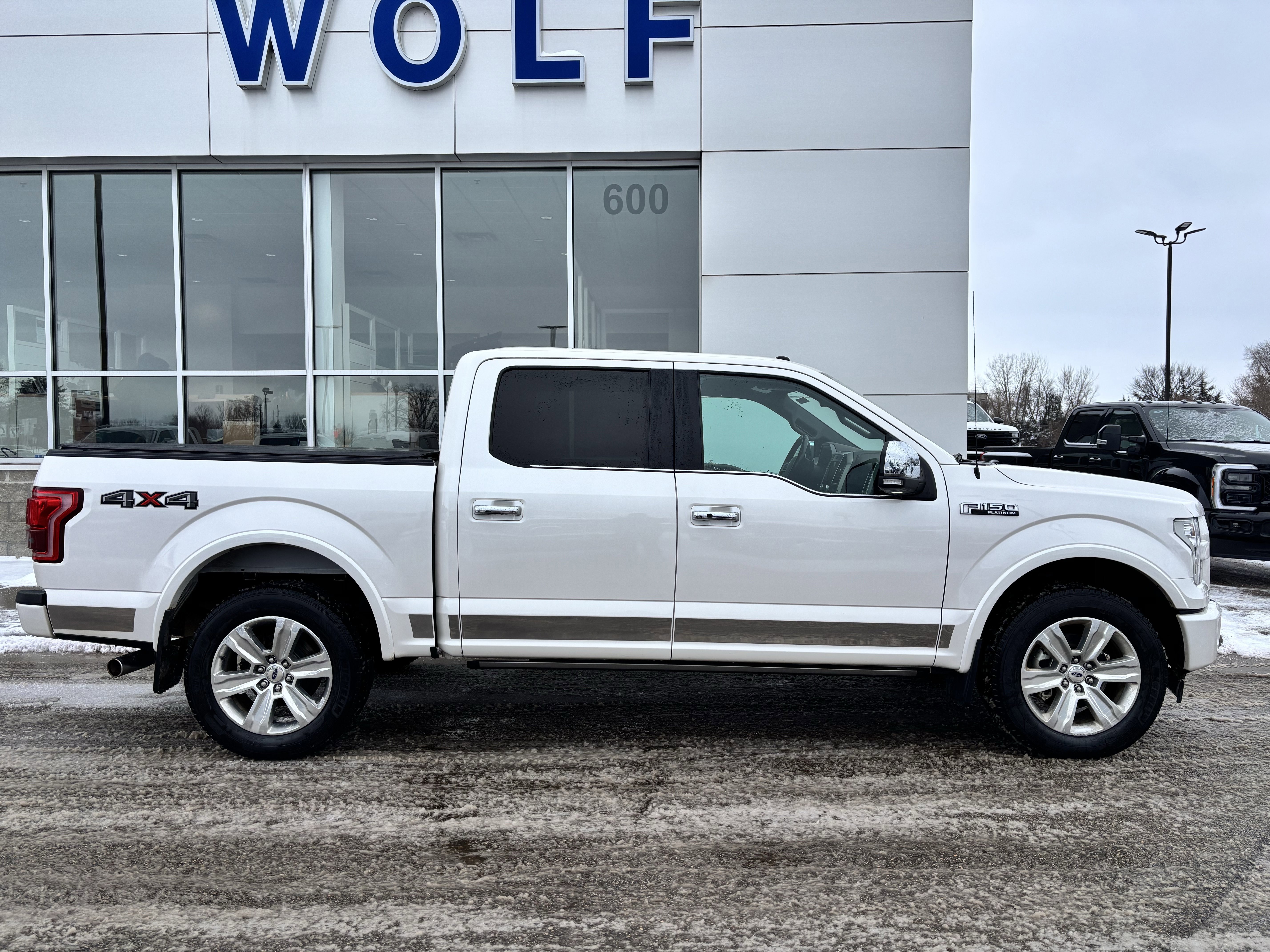 Certified 2017 Ford F150 Platinum w/ Equipment Group 701A Luxury image 6