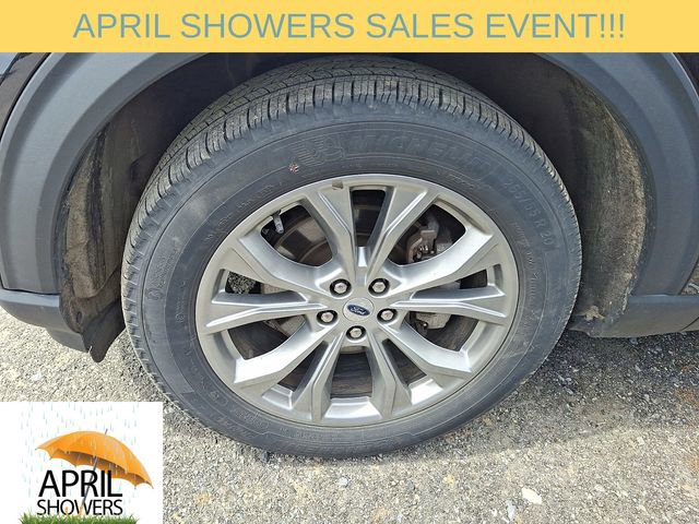 Certified 2022 Ford Explorer XLT w/ Equipment Group 202A image 4