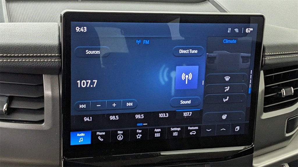 Certified 2024 Ford Expedition XLT image 27