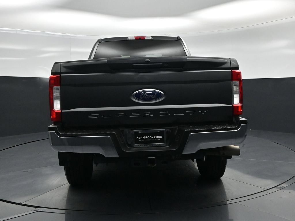 Certified 2019 Ford F250 XL w/ STX Appearance Package AWD/4WD image 21