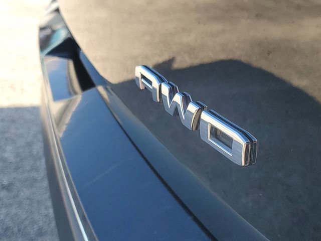 Used 2023 GMC Terrain SLT image 6