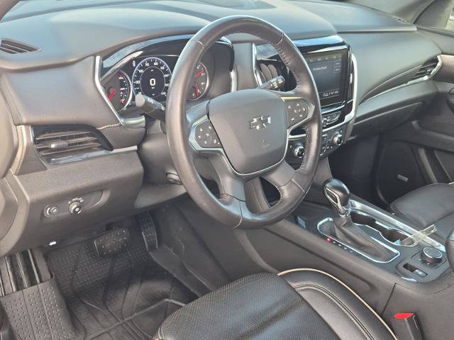 Used 2022 Chevrolet Traverse Premier w/ Redline Edition AWD/4WD image 11