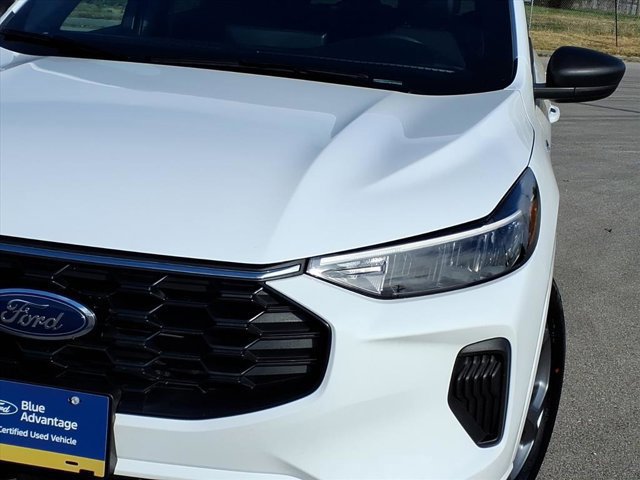 Certified 2023 Ford Escape ST-Line w/ Tech Pack #1 image 6