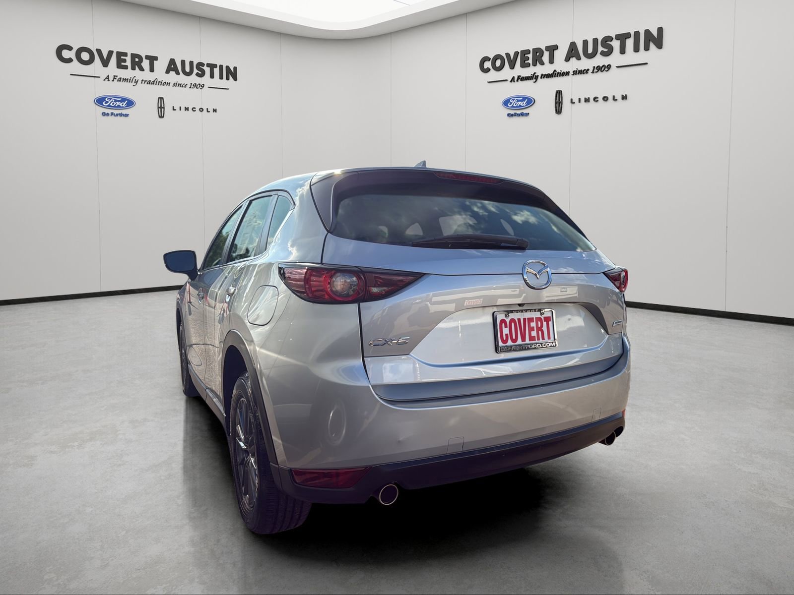 Used 2019 MAZDA CX-5 Touring FWD image 3