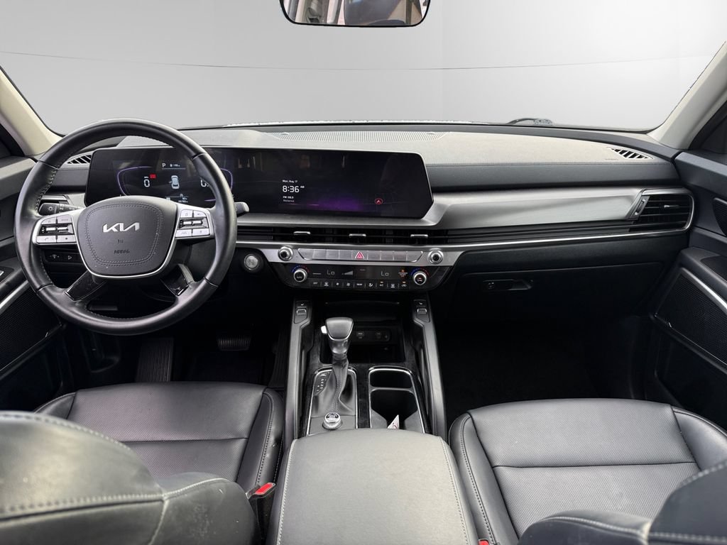 Used 2025 Kia Telluride S FWD image 10