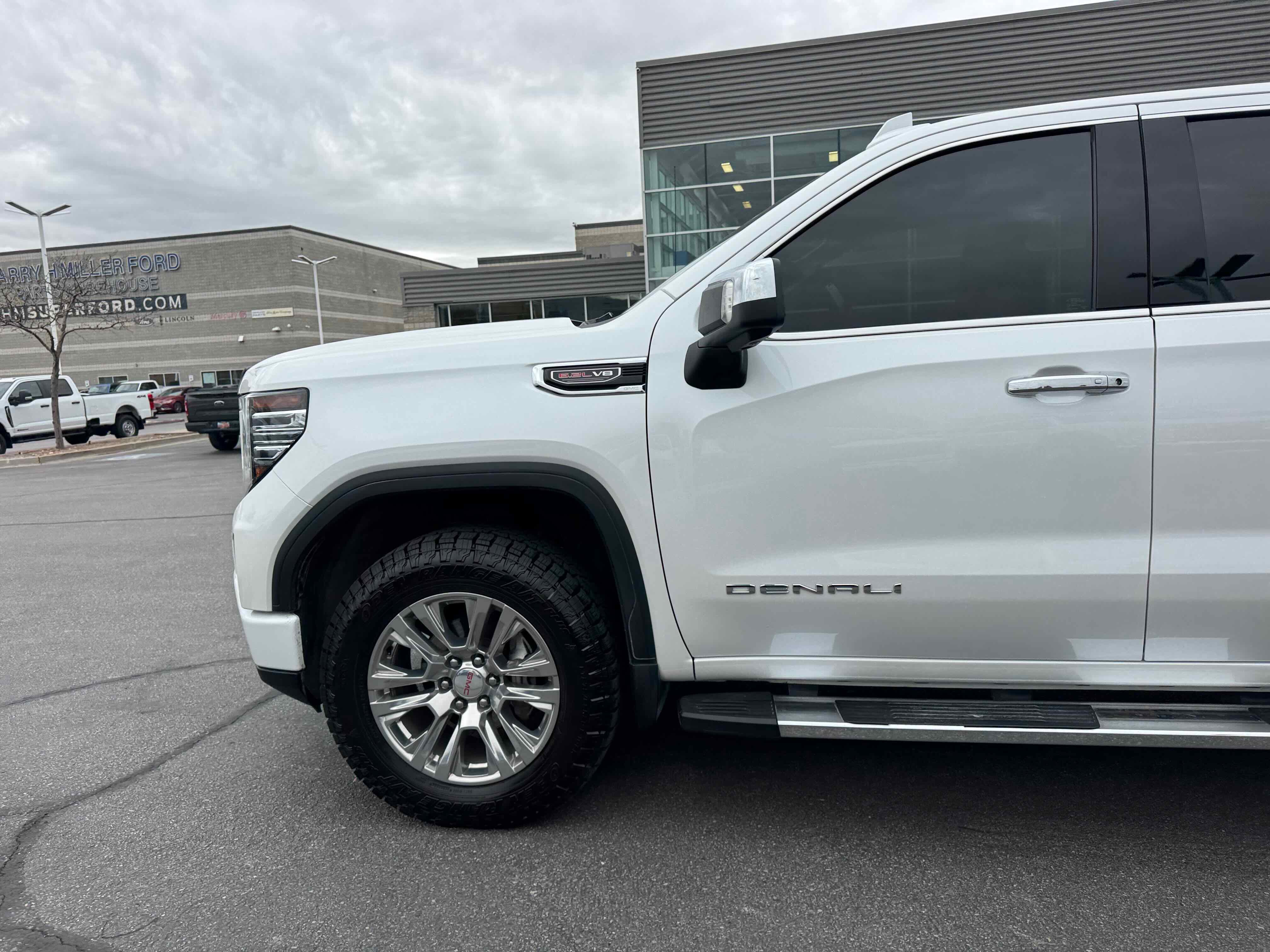 Used 2023 GMC Sierra 1500 Denali w/ Technology Package image 2