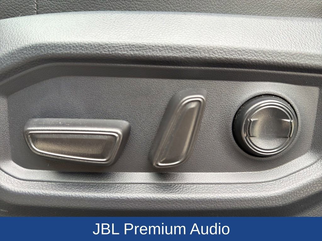 Used 2023 Toyota Tundra Limited image 12